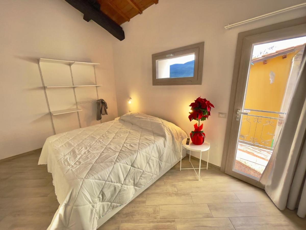 Domu Virginia Bed and Breakfast Castiadas Exteriör bild
